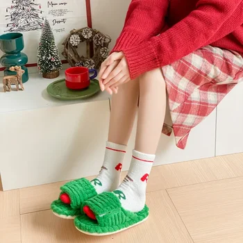 Зимние рождественские носки в пол из кораллового бархата, женские красные новогодние утолщенные теплые домашние носки для сна