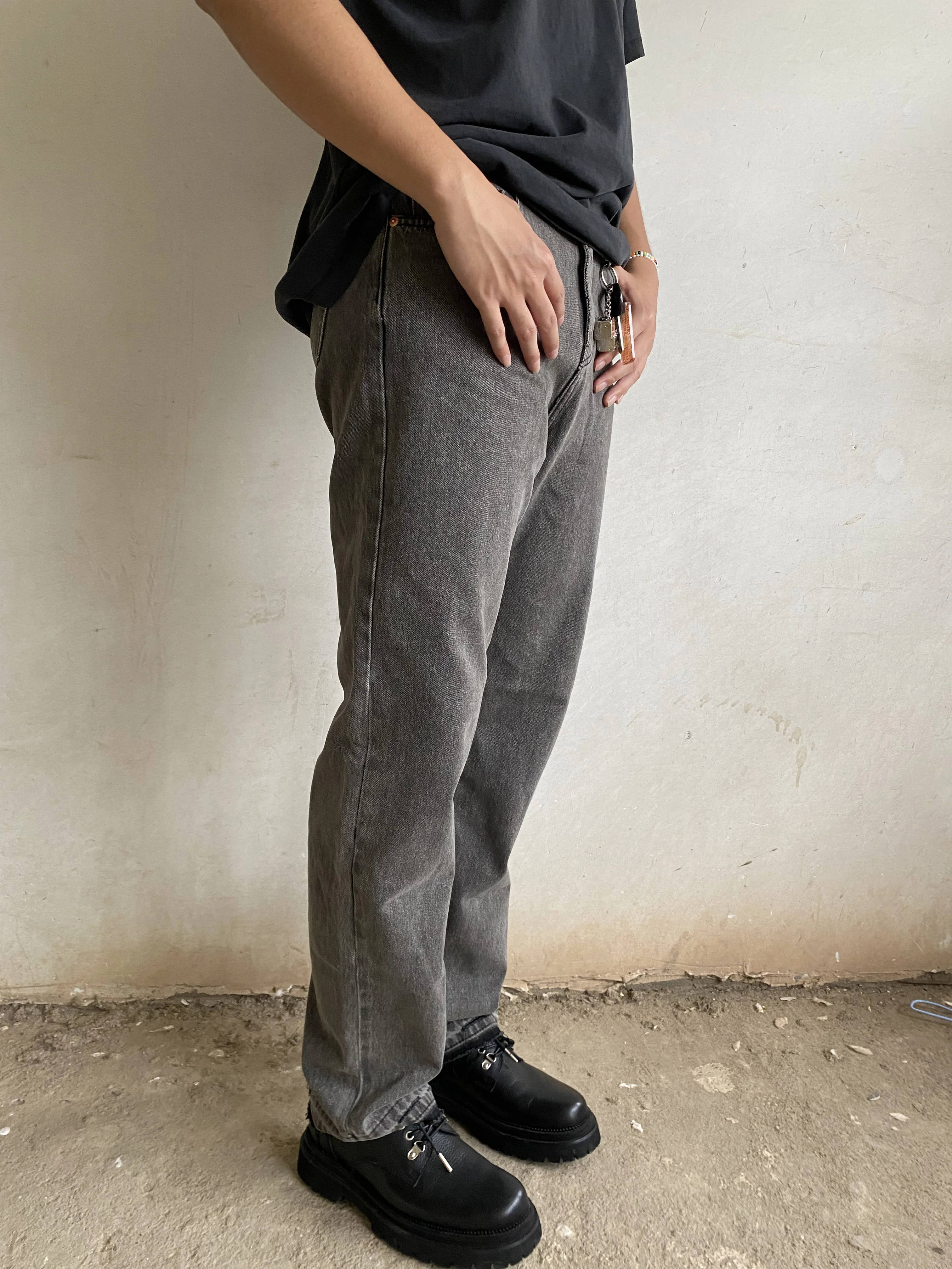 Поношенные, Вылинявшие Прямые джинсы с разрезом Дымчато-серого цвета 501cleanfit High Street Простые Мужские брюки В Корейском стиле3